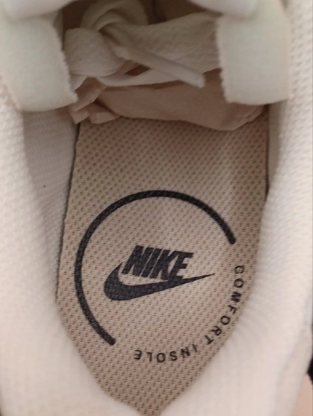 Nike waffle debut